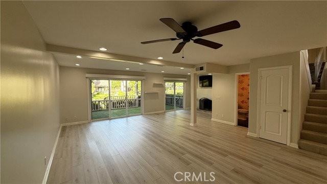 27125 Mill Pond Rd - Photo 5 of 8