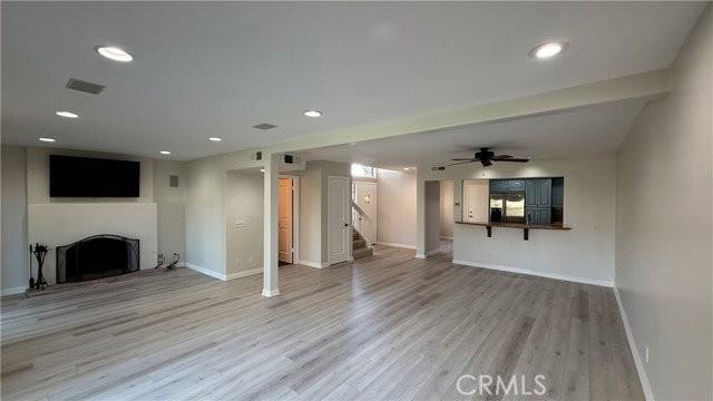 27125 Mill Pond Rd - Photo 6 of 8