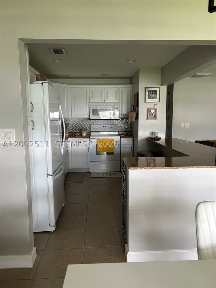 8534 Nw 10th St #C78 - Photo 4 of 24
