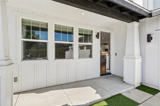 163 Flower St #B - Photo 2 of 8