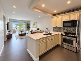 677 Ne 24th St #406 - Photo 1 of 1