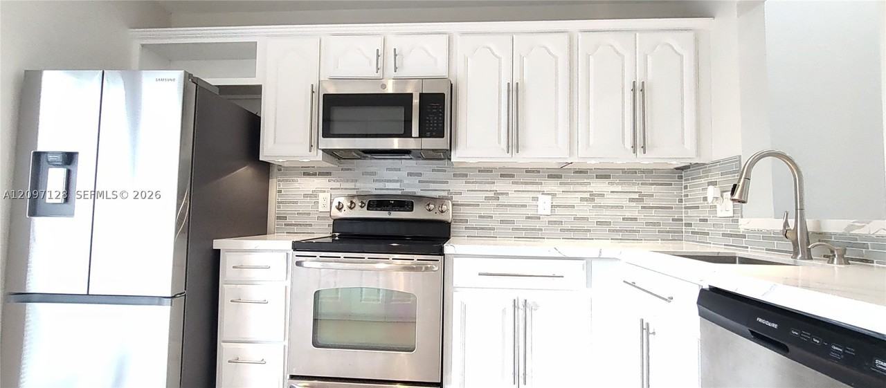 6646 Sw 115th Ct #110 - Photo 6 of 21
