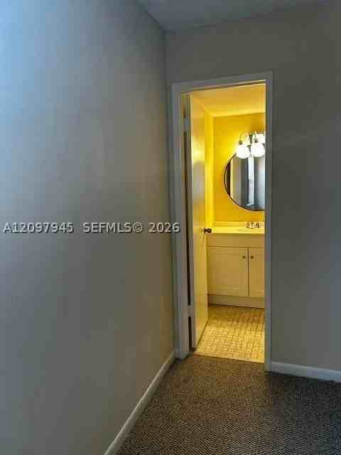 291 W Park Dr #9-201 - Photo 5 of 22