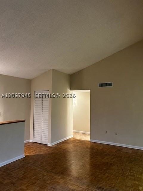 291 W Park Dr #9-201 - Photo 7 of 22
