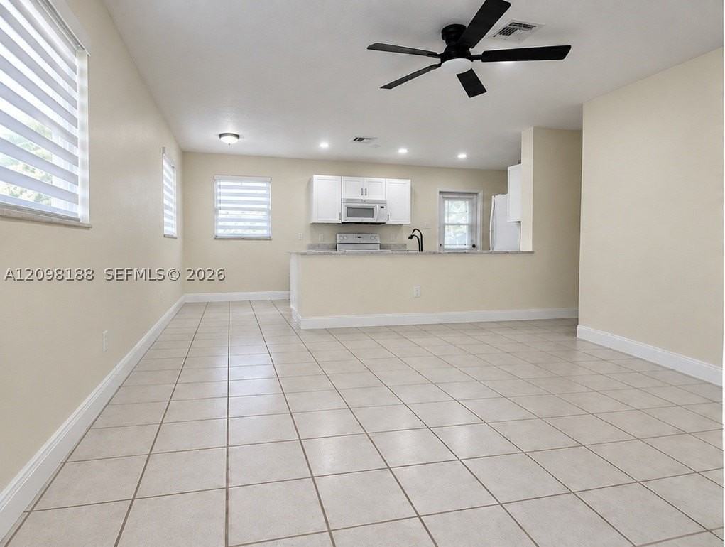 1511 N 70th Ter #0 - Photo 4 of 8