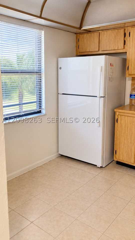 7950 W Mcnab Rd #208 - Photo 6 of 25