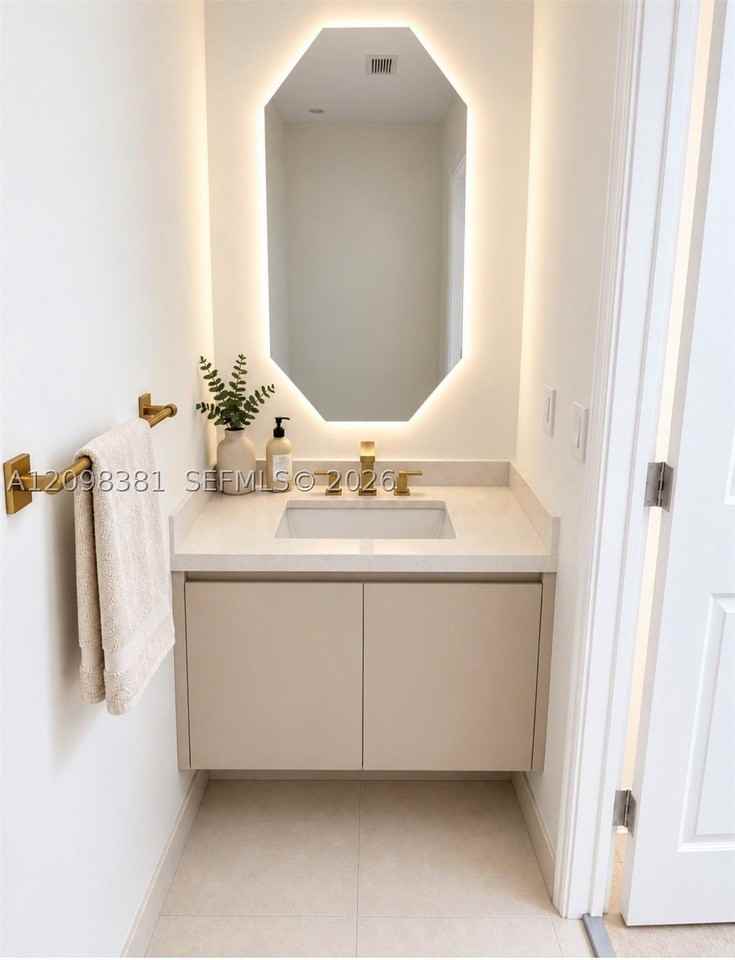 11917 Sw 152nd Pl #11917 - Photo 3 of 4
