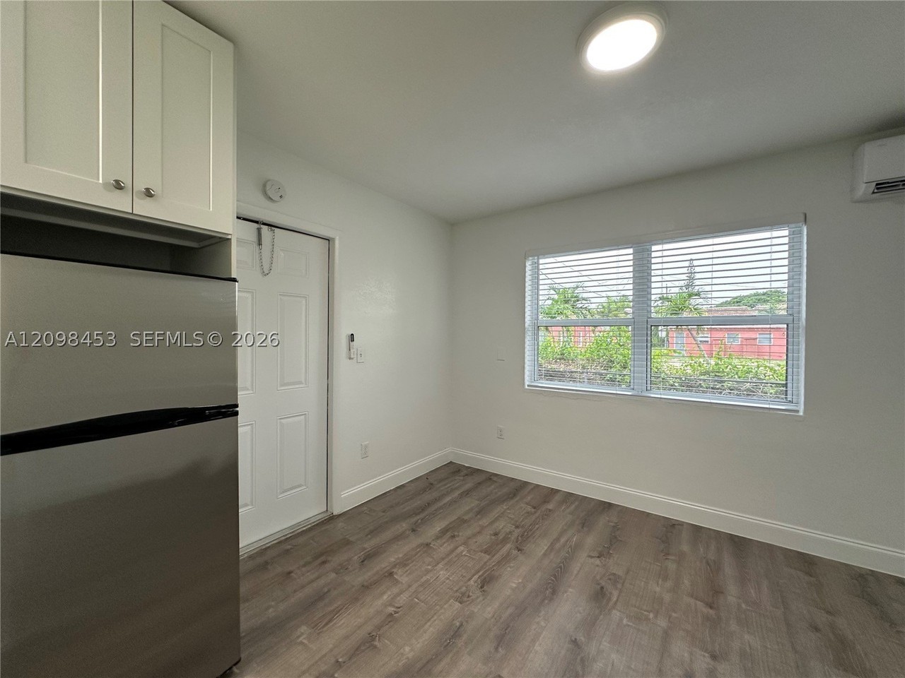2300 Madison St #110 - Photo 4 of 20
