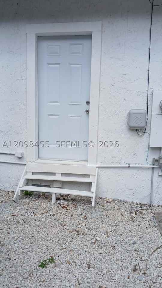 5606 Nw 8th Ave - Photo 3 of 7