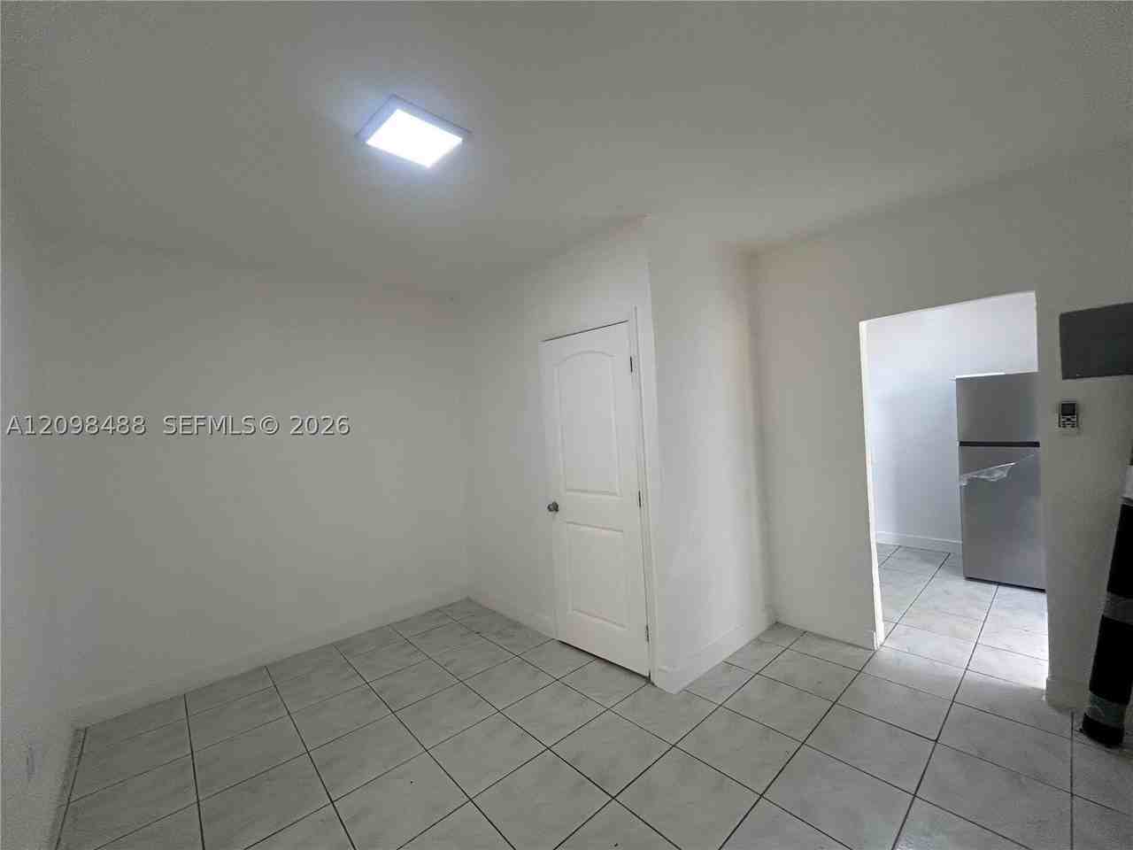 2611 Sw 62nd Ave #REAR - Photo 2 of 11