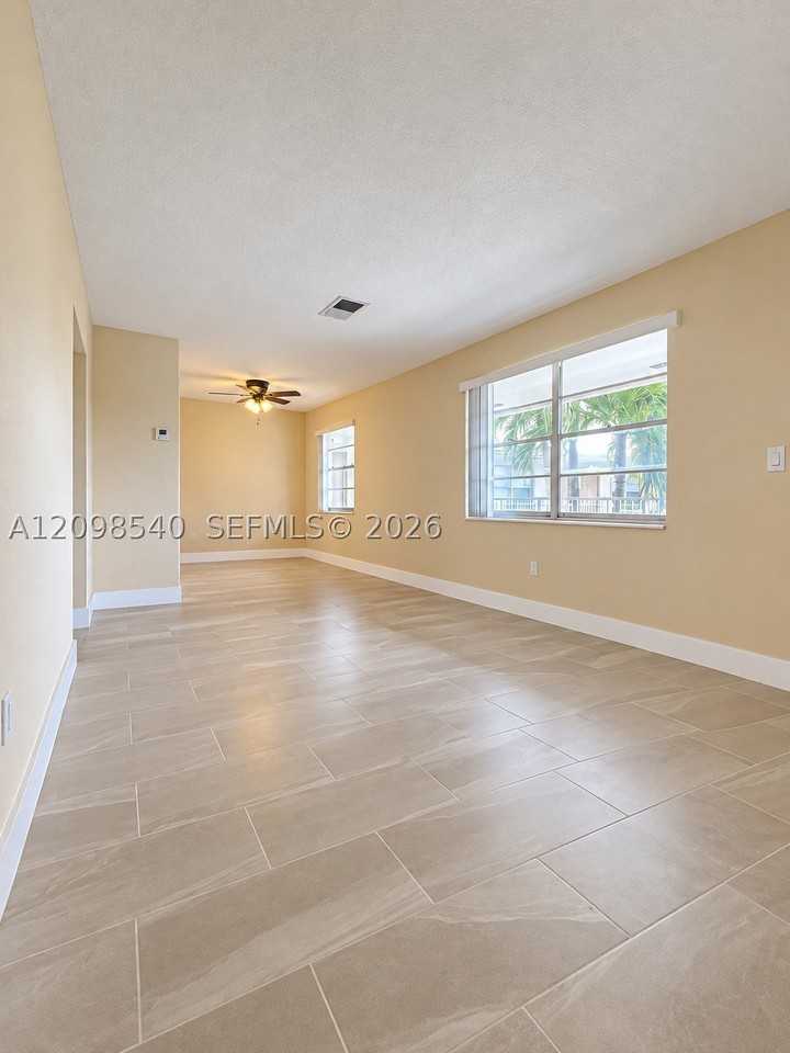 111 Se 4th Ave #7 - Photo 2 of 21