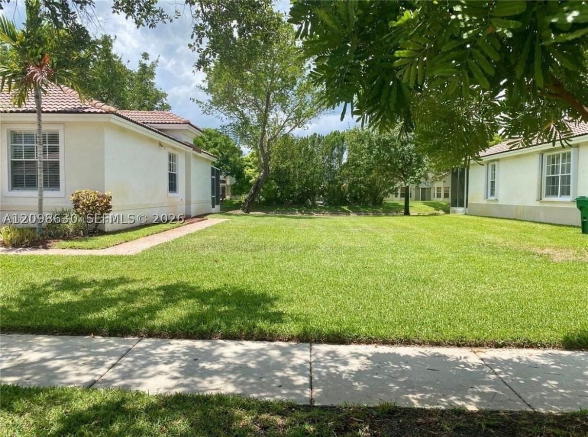 18734 Sw 28th Ct #18734 - Photo 2 of 12
