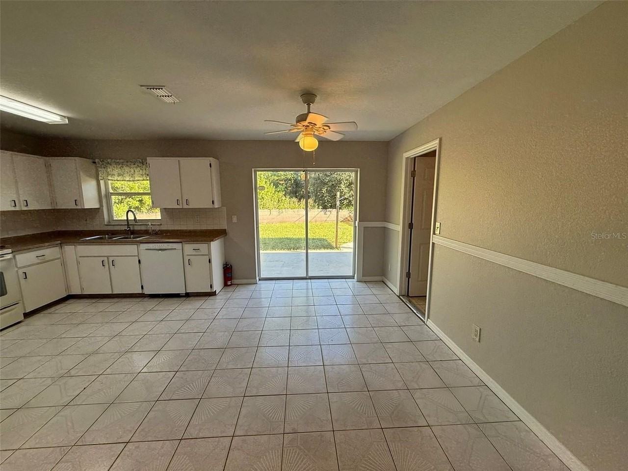 18314 Quadrille Ave - Photo 3 of 18