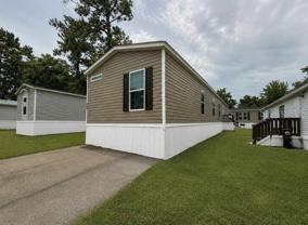 613 Queens Rd - Photo 1 of 1
