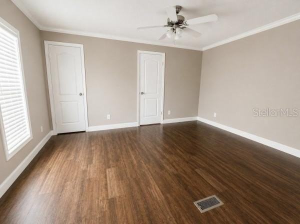 613 Queens Rd - Photo 4 of 9