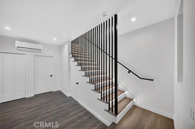 2529 Walnut Ave - Photo 7 of 8