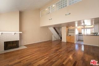 1914 11th St #3 - Photo 3 of 7