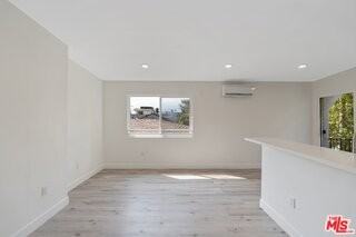 1025 Pleasantview Ave #B - Photo 5 of 8