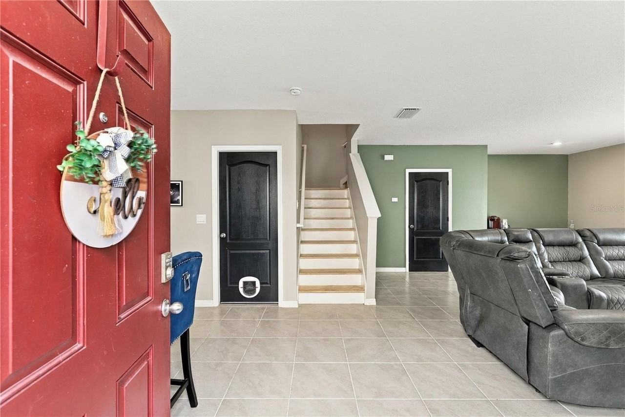 2711 Silver Canoe Dr - Photo 6 of 38