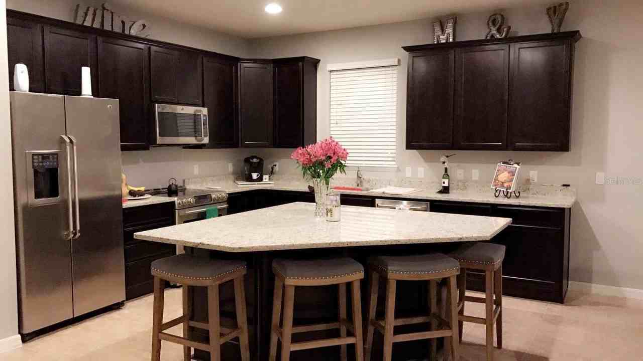 2633 Mead Ave - Photo 5 of 8