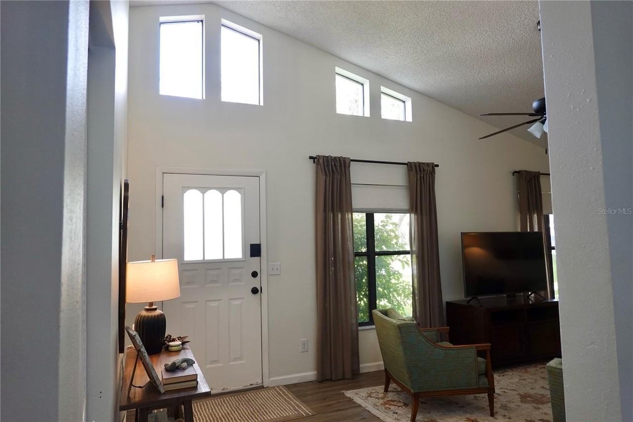 5195 W Kristina Loop - Photo 3 of 28