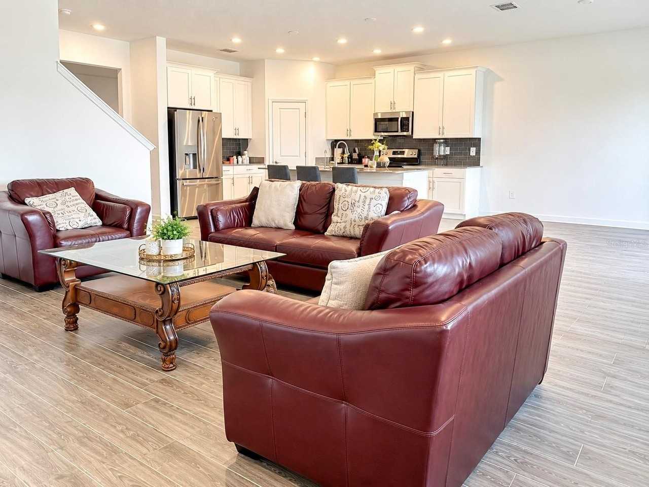 1771 Good Neighbor Loop - Photo 3 of 11