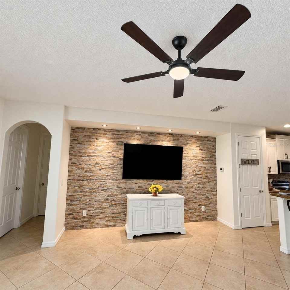 4464 Indigo Sky Ln - Photo 6 of 24