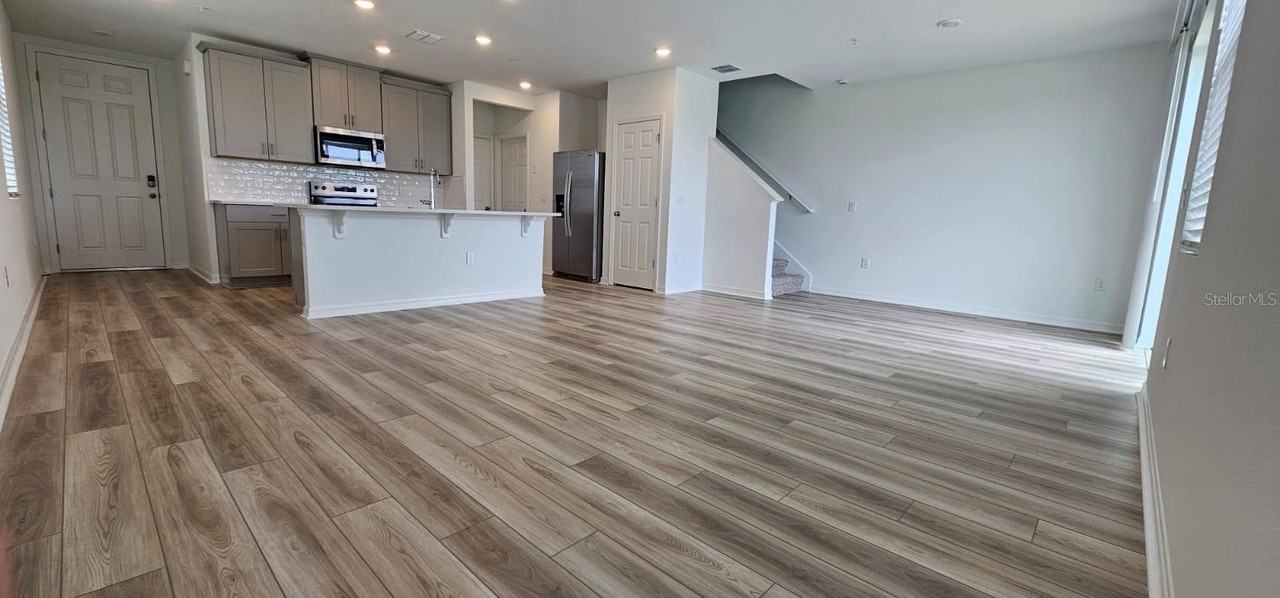 2110 Crape Jasmine Ln - Photo 2 of 16