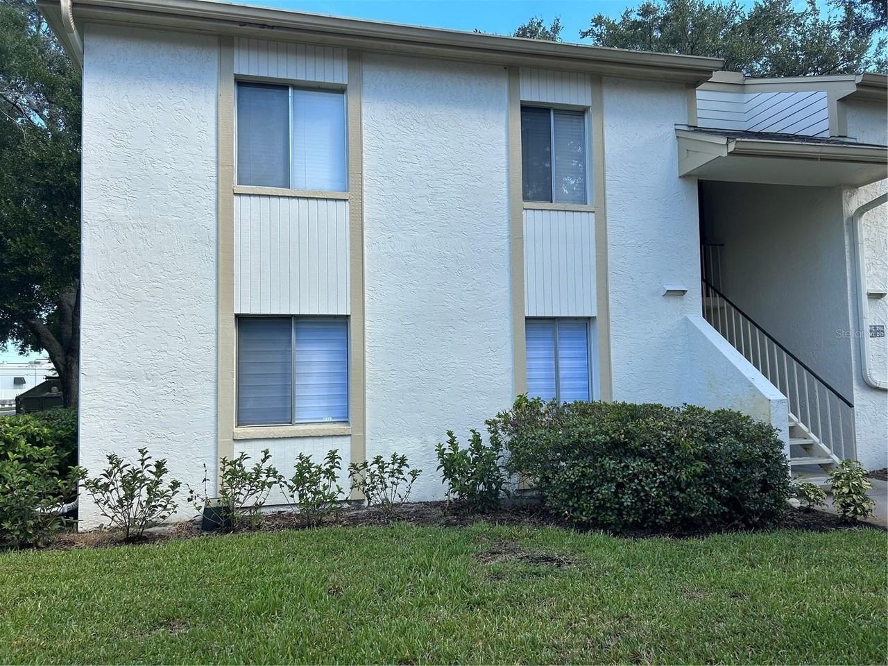 201 Palmetto Ct #201
