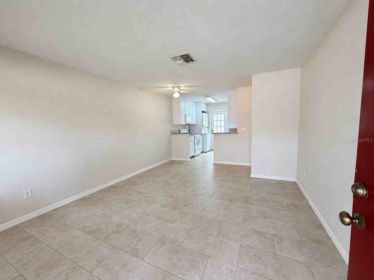 1788 Poinsettia Ave - Photo 3 of 11