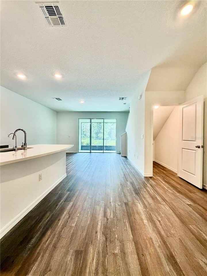 11407 Velvet Apricot Dr - Photo 3 of 50