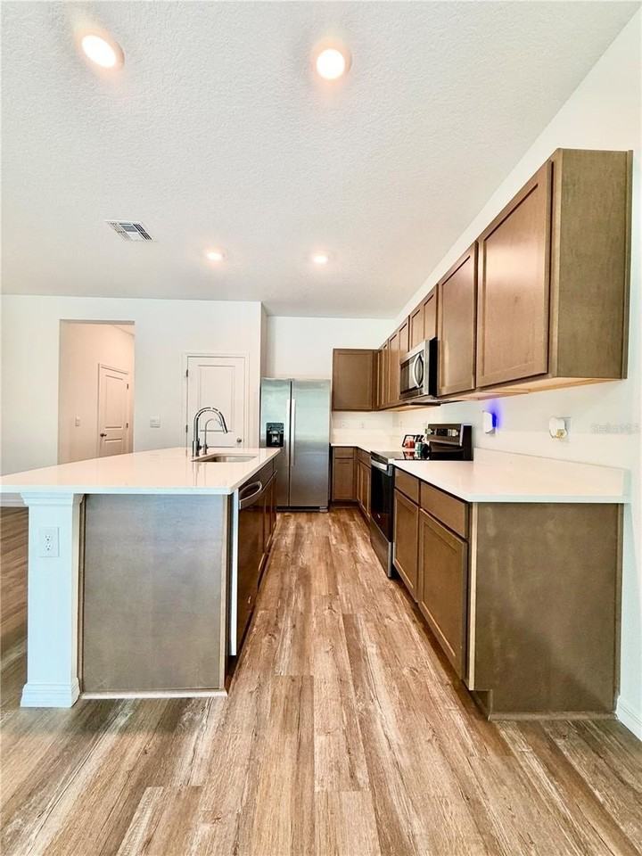 11407 Velvet Apricot Dr - Photo 5 of 50