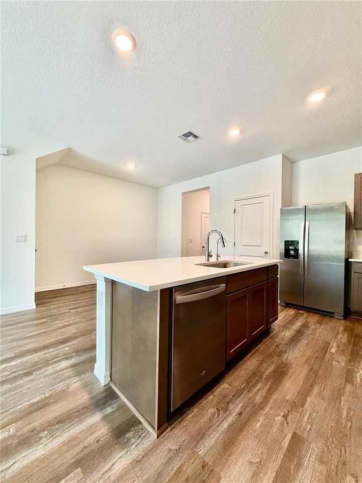11407 Velvet Apricot Dr - Photo 6 of 50