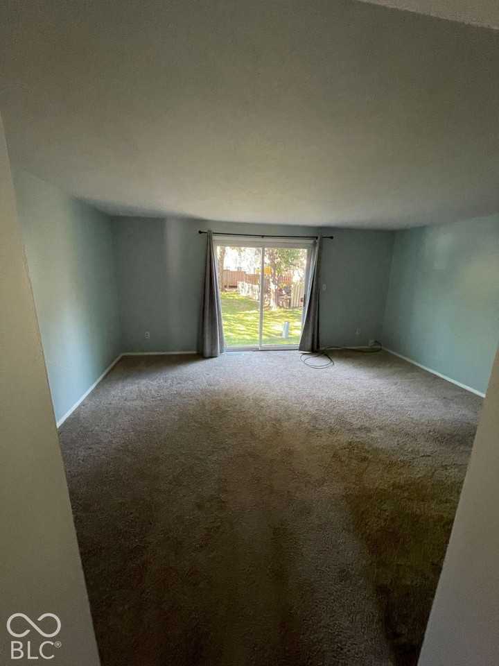 9450 Aspen Grove Ln - Photo 3 of 20