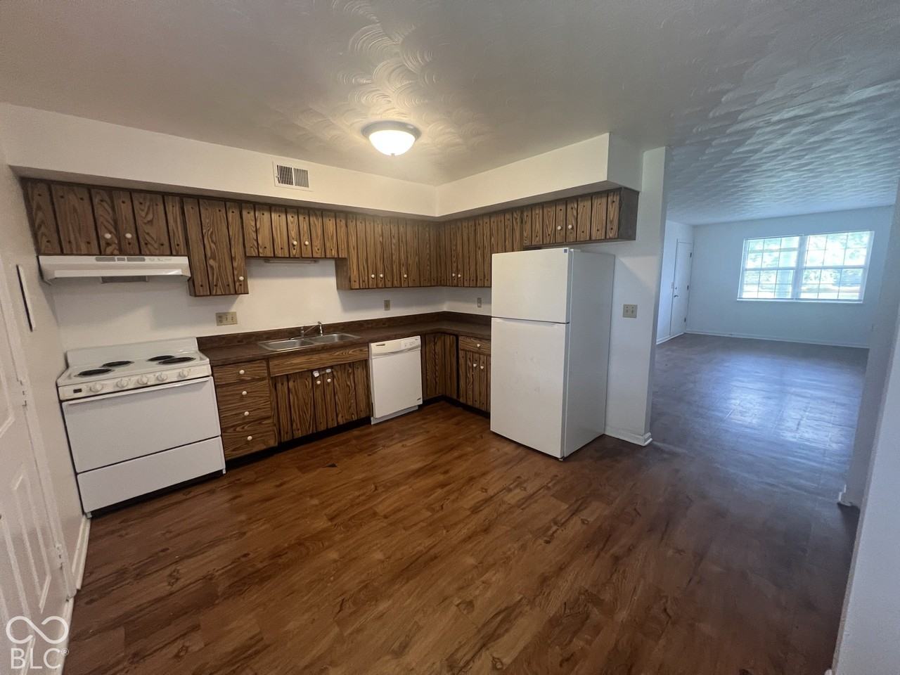 1316 Millerwood Ct #1 - Photo 6 of 14