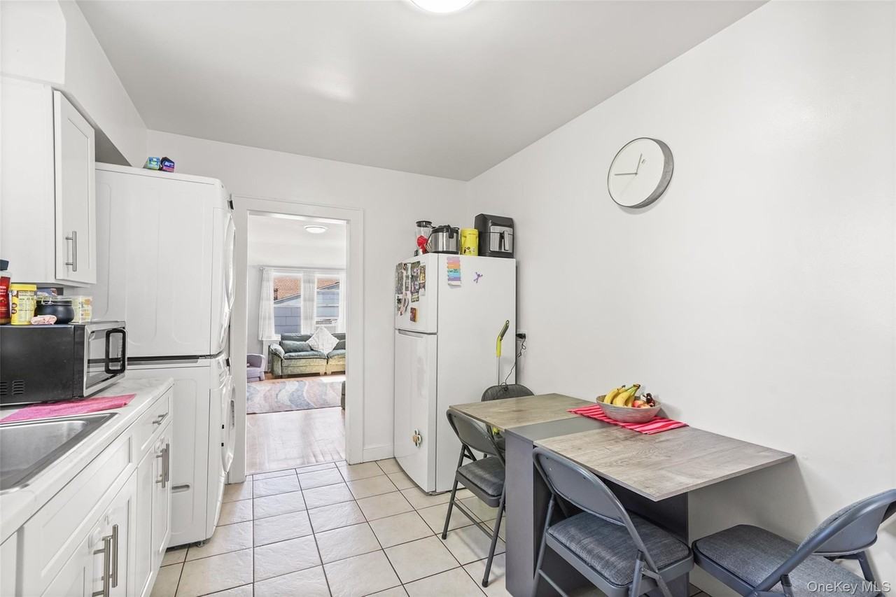 321 Olivia St #2 - Photo 3 of 18