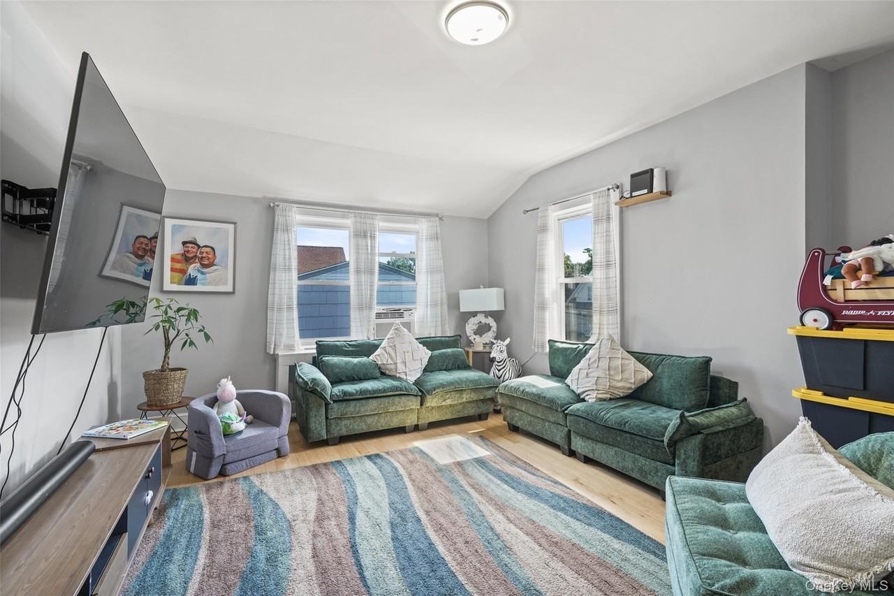 321 Olivia St #2 - Photo 7 of 18