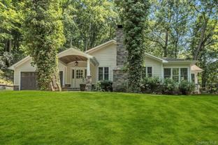 10 Laurel Cove Rd - Photo 1 of 1