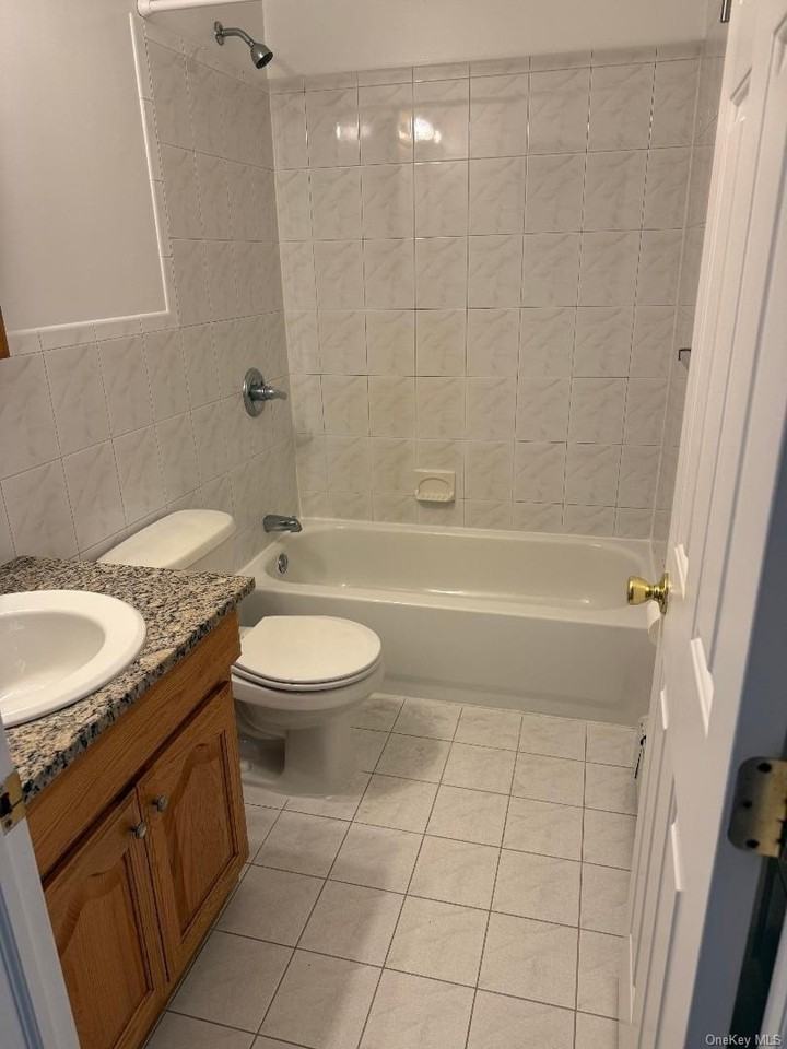 7862 79th Pl - Photo 6 of 19