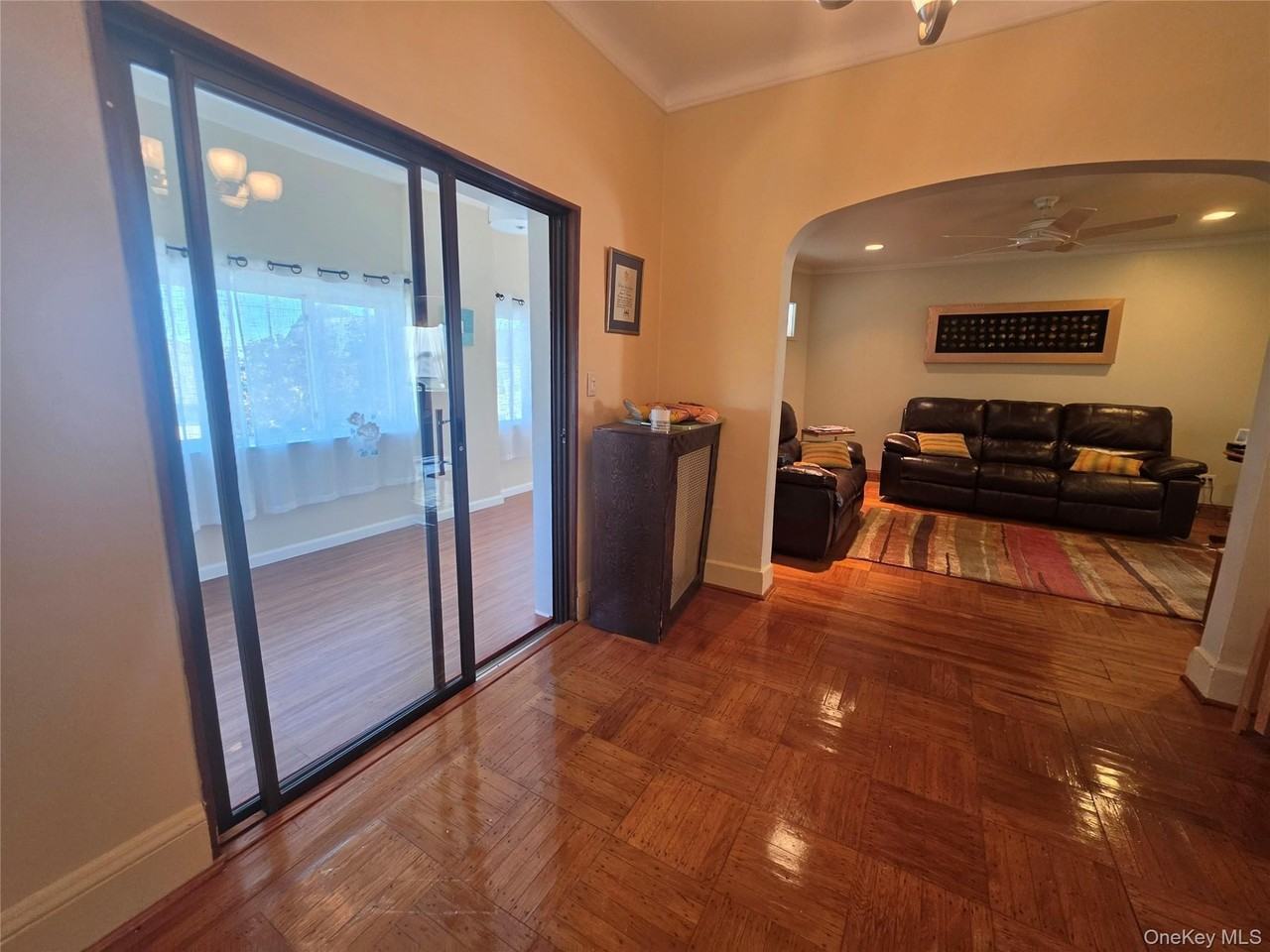51 Tower Pl #2 - Photo 3 of 27