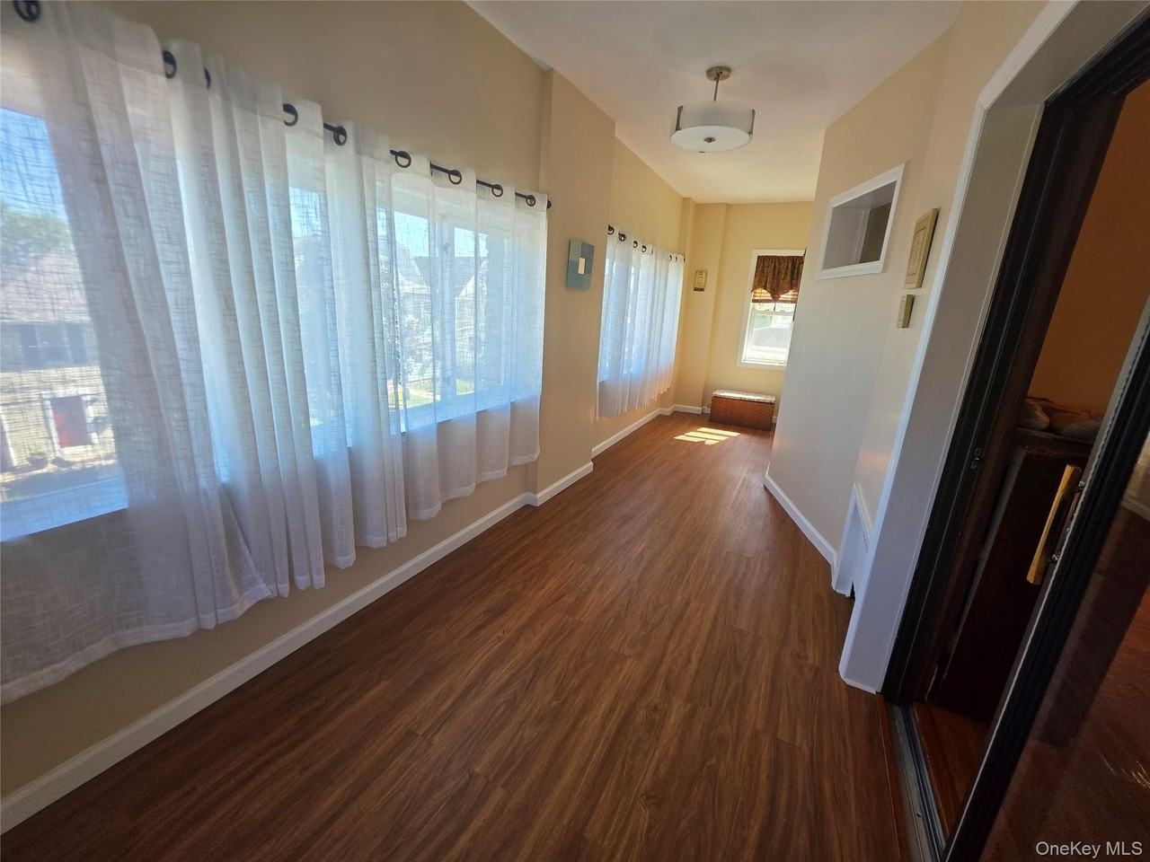 51 Tower Pl #2 - Photo 7 of 27