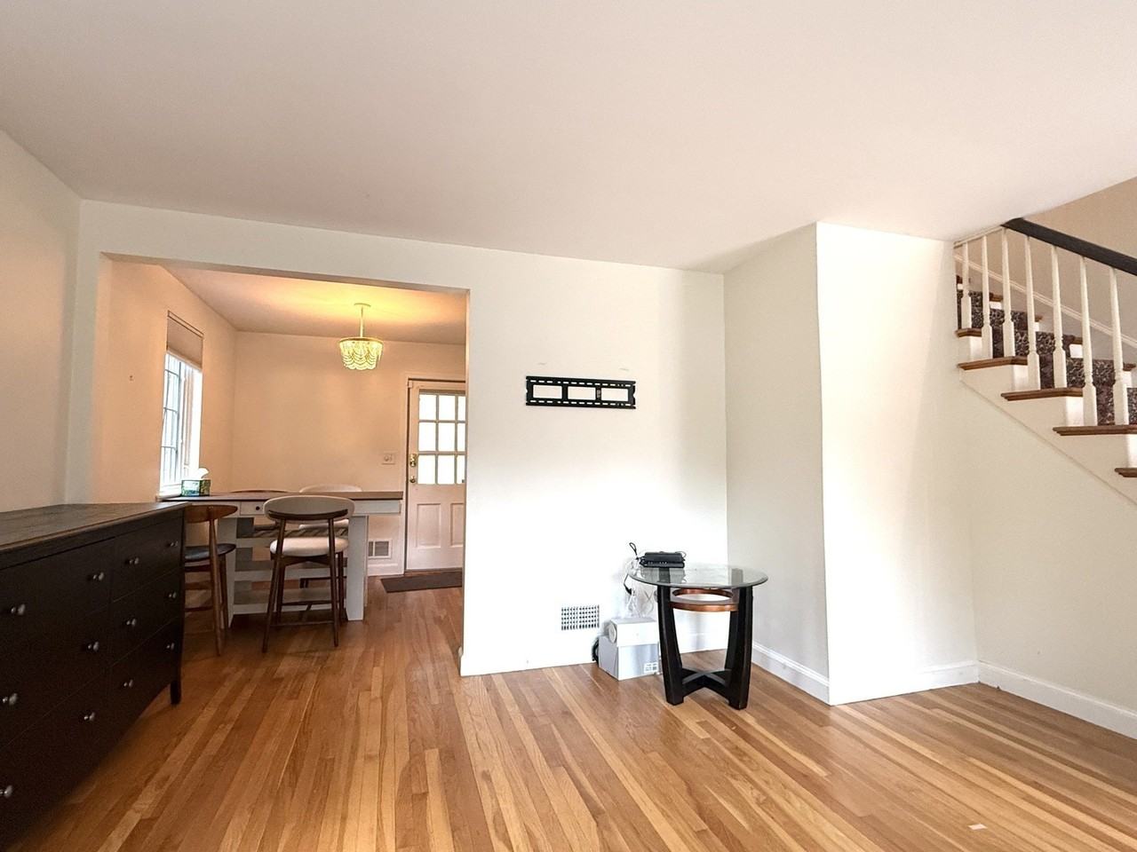 63 Linden St #1 - Photo 5 of 18