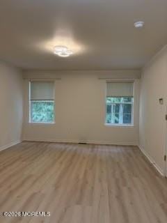 54 Waterford Ave - Photo 6 of 20