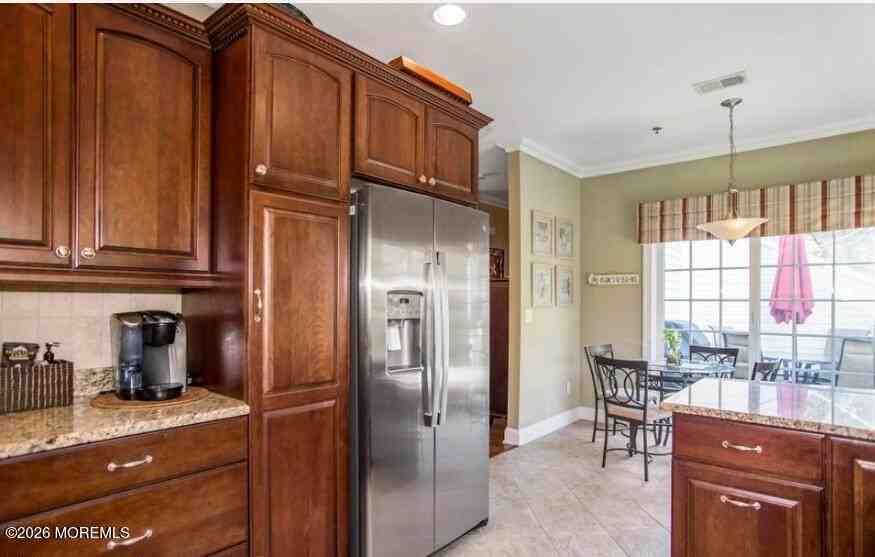 204 Villa Dr - Photo 7 of 31