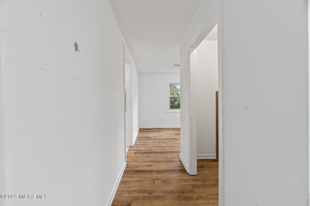 1 Madestone Ln - Photo 4 of 41