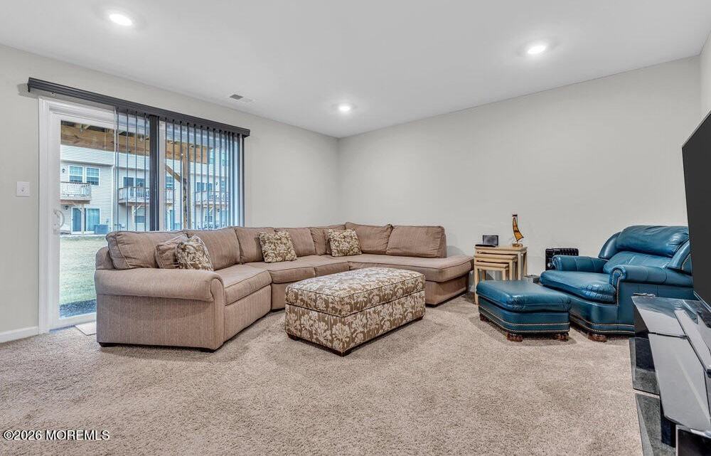 5 Farrah Dr #1703 - Photo 6 of 30