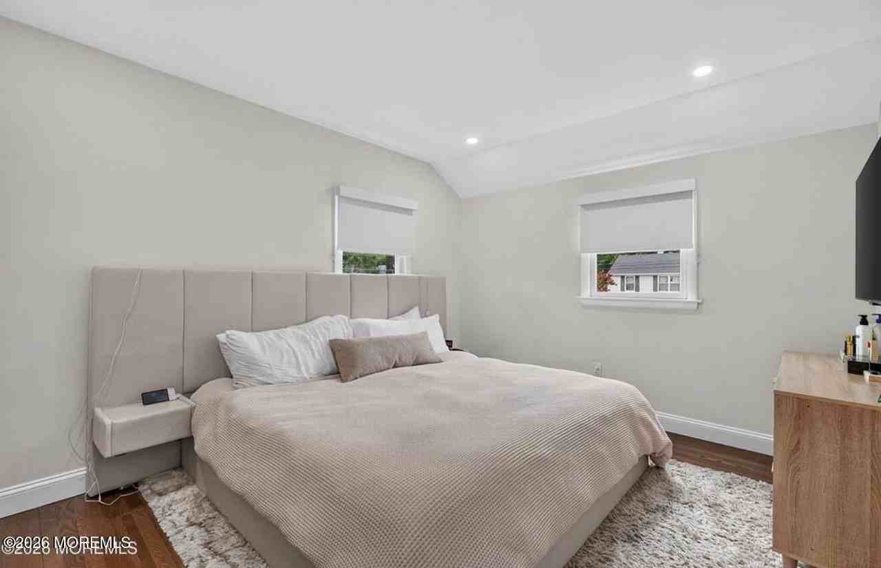 31 Peachtree Rd - Photo 5 of 8