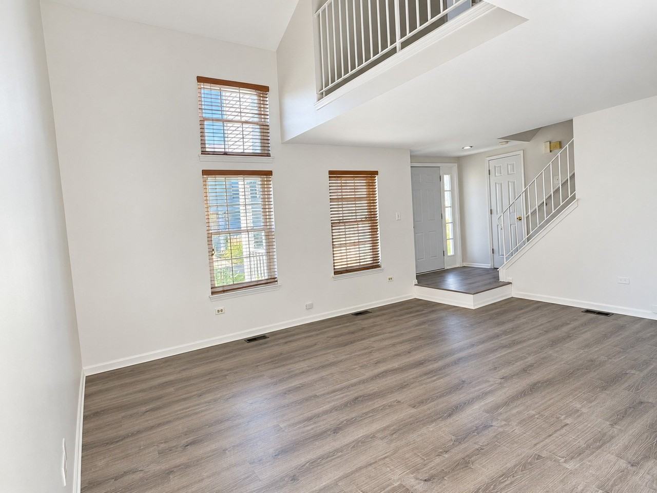 8116 160th St #0 - Photo 5 of 21