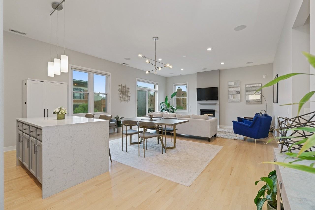 1222 N Wolcott Ave #4S - Photo 2 of 20