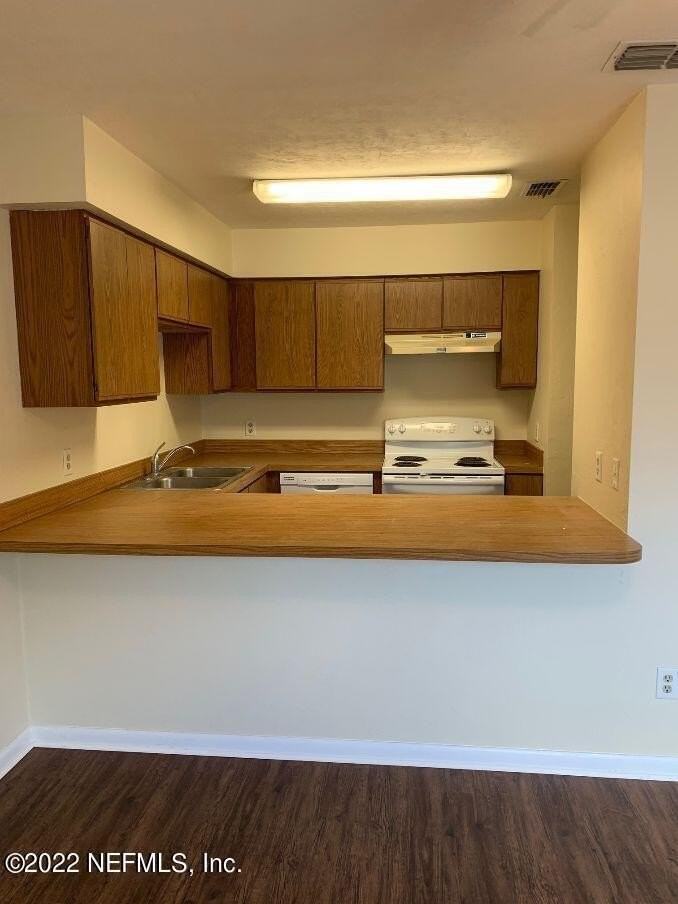 3872 Osprey Cir #B - Photo 5 of 12